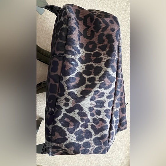 Herschel Supply Company Backpack Leopard Cheetah Animal print Unisex Daypack Bag - Picture 5 of 9